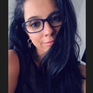 Meet your Posher, Becky